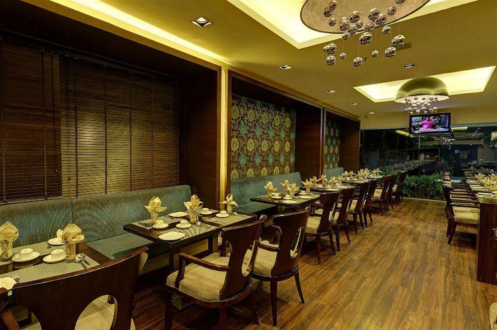 Best Western Jubilee Ridge Hyderabad Exterior photo