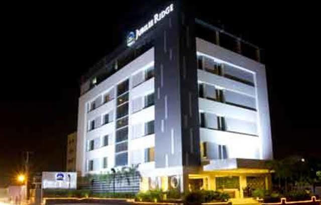 Best Western Jubilee Ridge Hyderabad Exterior photo